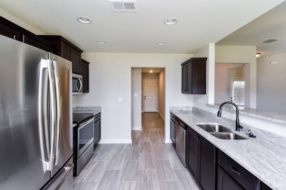 3555 Sabra Ln - Photo 7 of 16