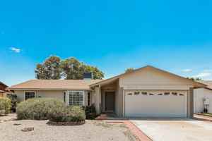 featured image of 2915 E Dolphin Ave