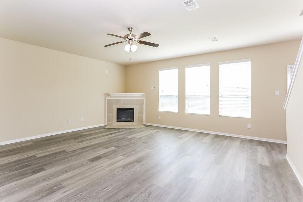 12430 Greencanyon Dr - Photo 5 of 17