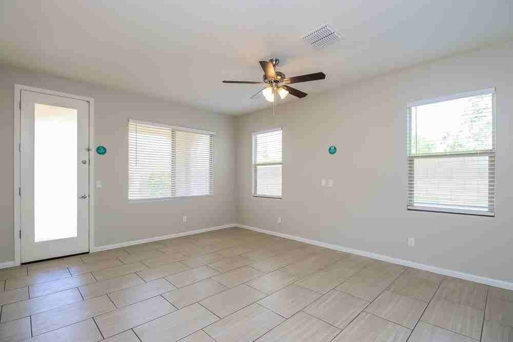 2357 S Lorena - Photo 6 of 17
