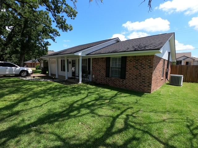 3105 Heatherwood Dr #1 - Photo 2 of 17