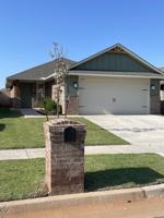 featured image of 2544 Nw 199th St #1