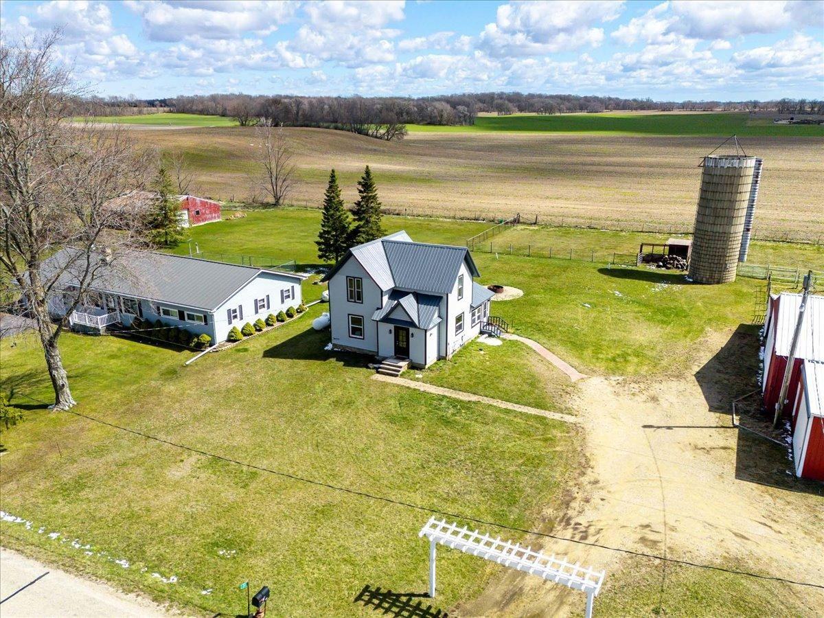 34 N Union Rd - Photo 2 of 11