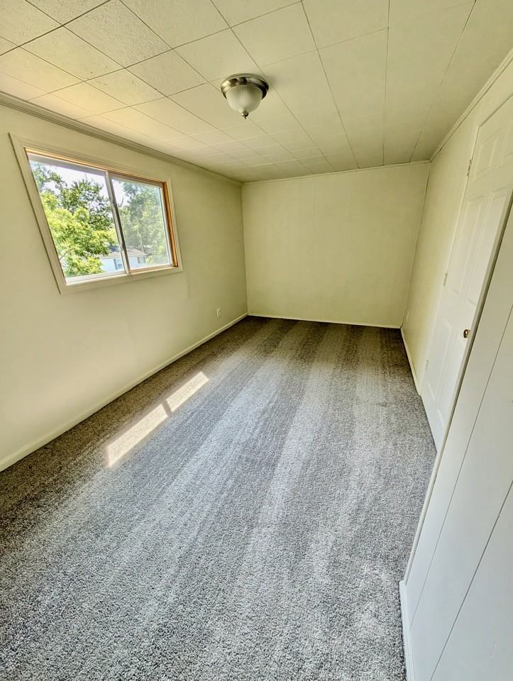 1316 Garfield Ave #1316 - Photo 4 of 10