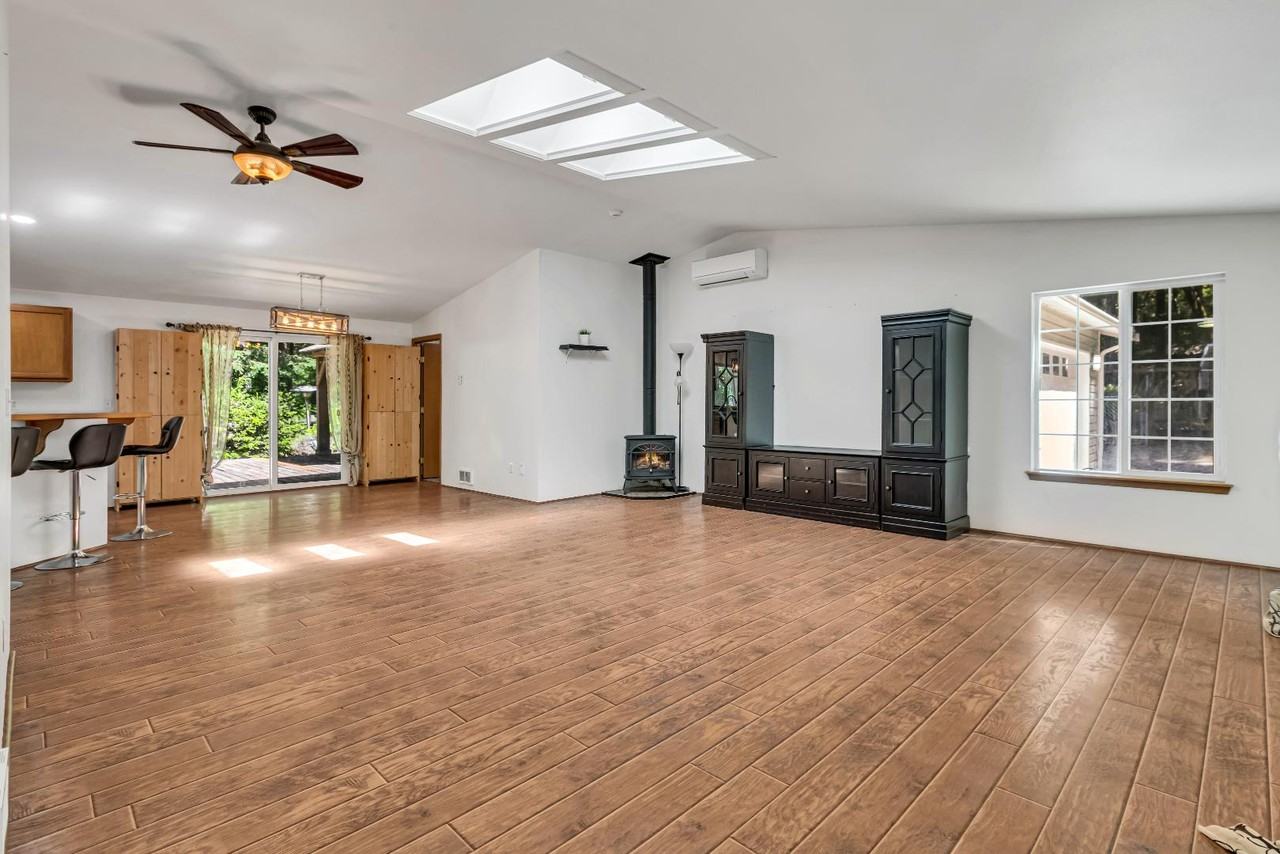 17705 74th St Nw - Photo 5 of 11