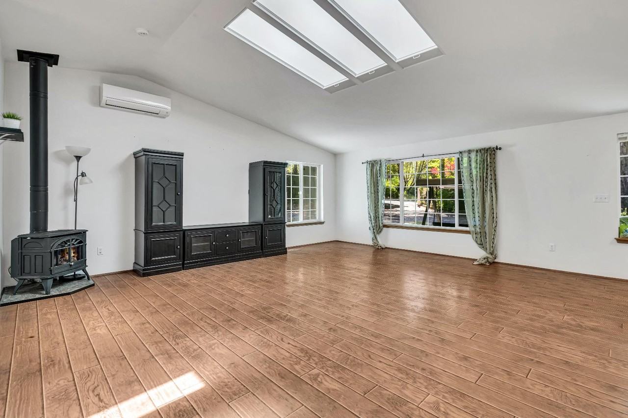 17705 74th St Nw - Photo 7 of 11