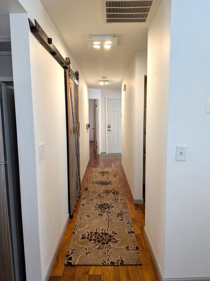 1521 4th St - Photo 3 of 11