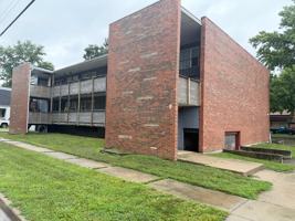 featured image of 301 W Scarritt St