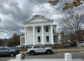 featured image of 386 High St
