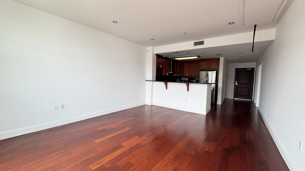 151 El Camino Real - 329 #329 - Photo 5 of 11