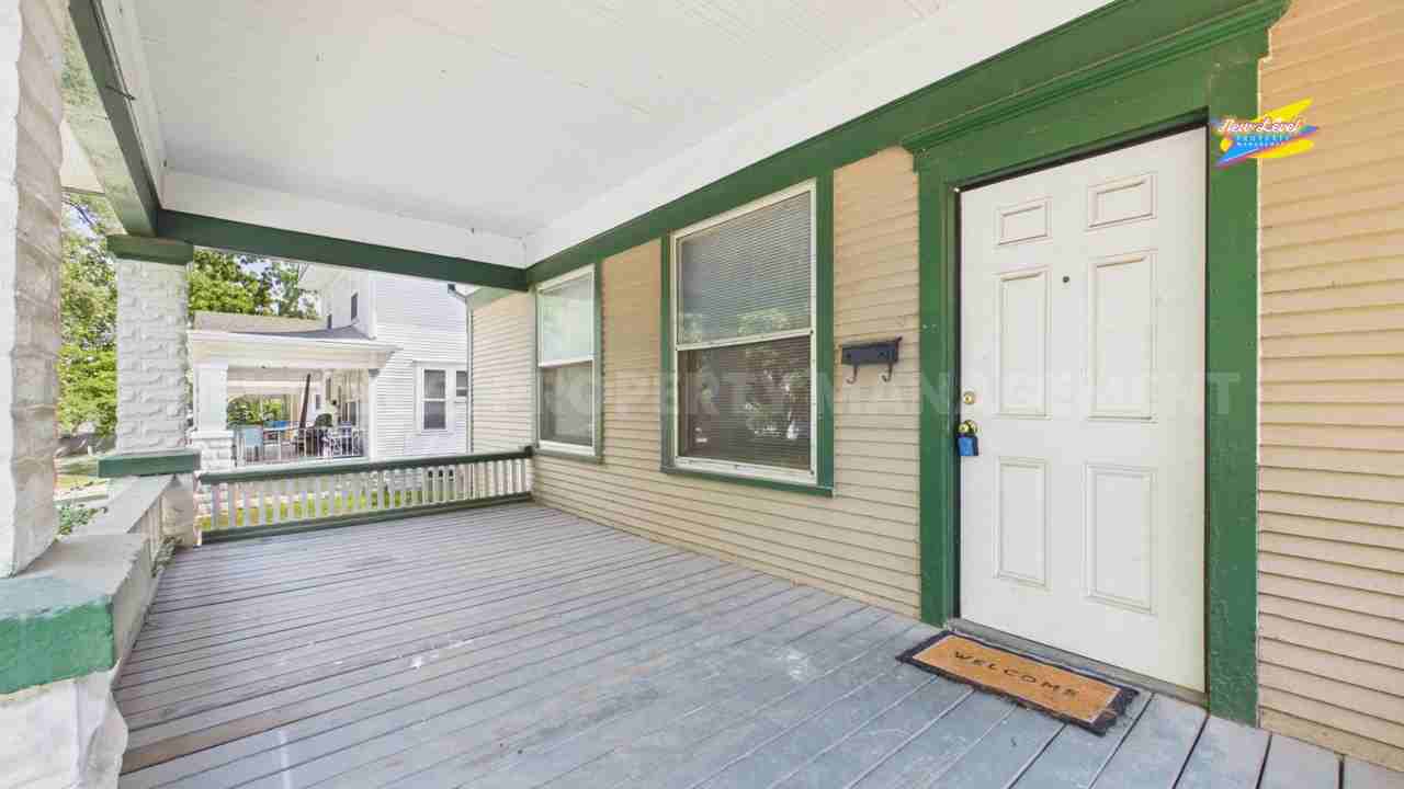 334 N Holyoke Pl - Photo 6 of 20