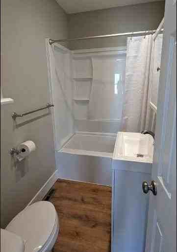 4339 State Rd - Photo 4 of 5