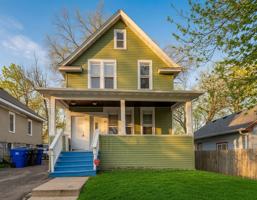 featured image of 1648 Bush Ave