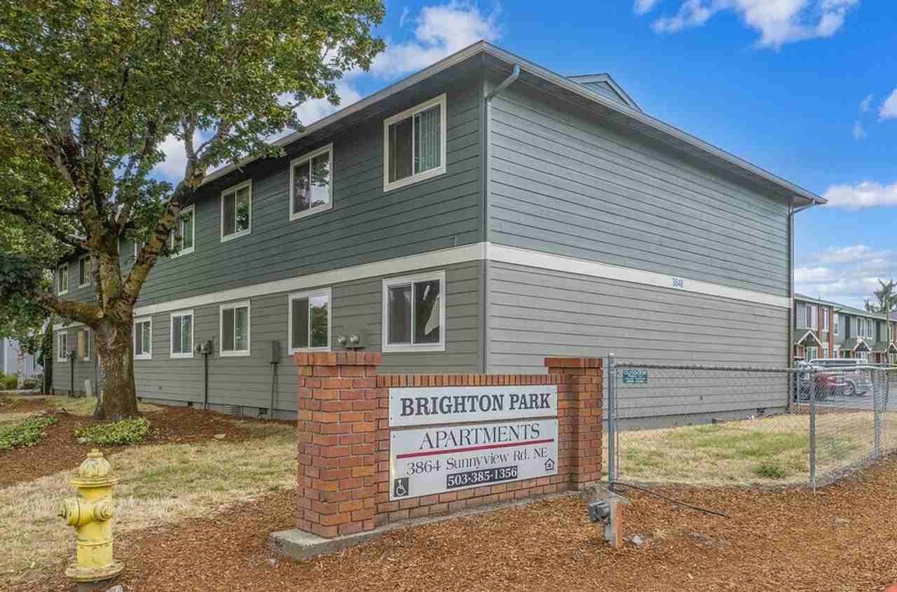 Brighton Park Apartments - Photo 5 of 50