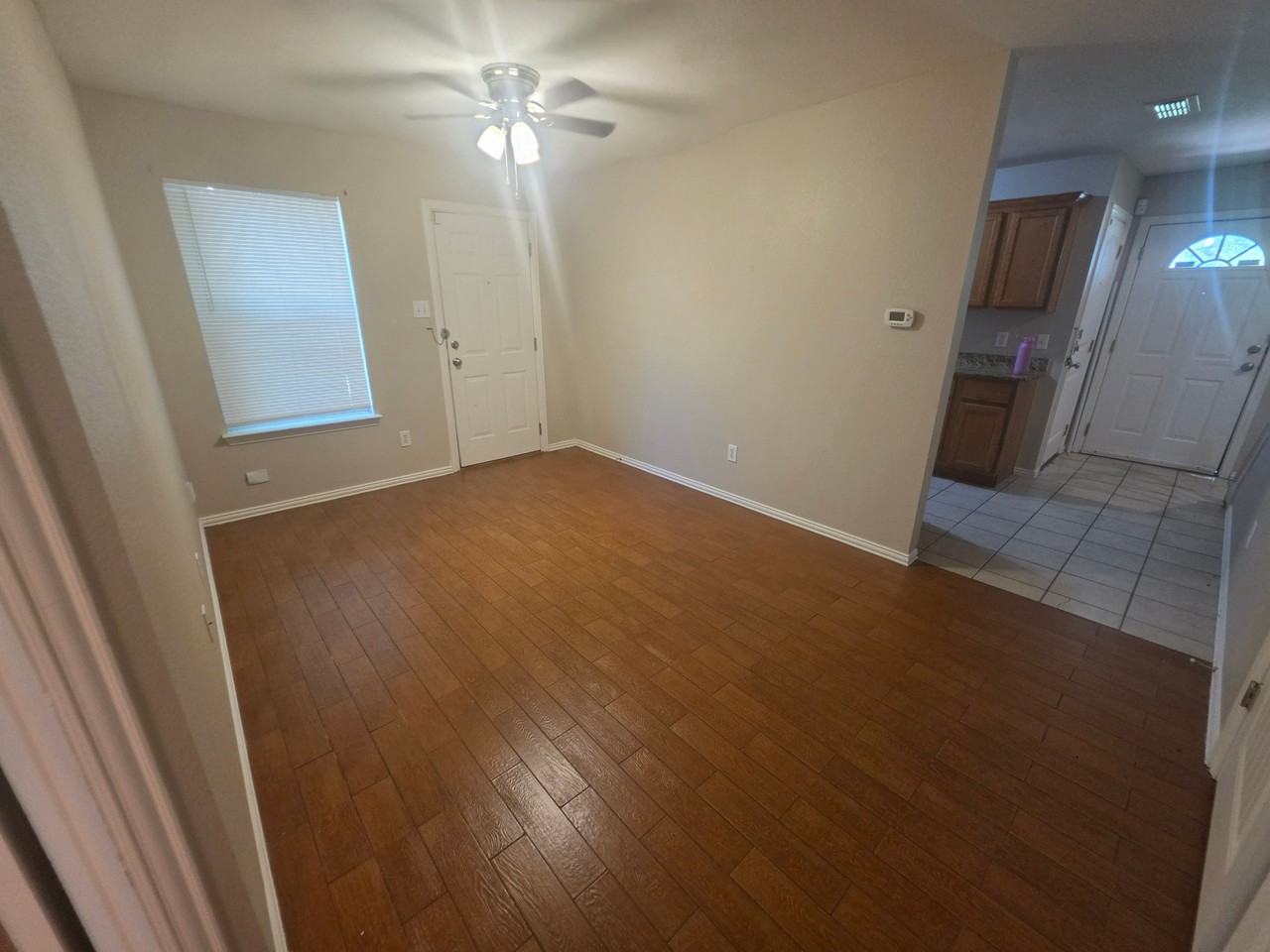 8107 Arbor Ave - Photo 3 of 18