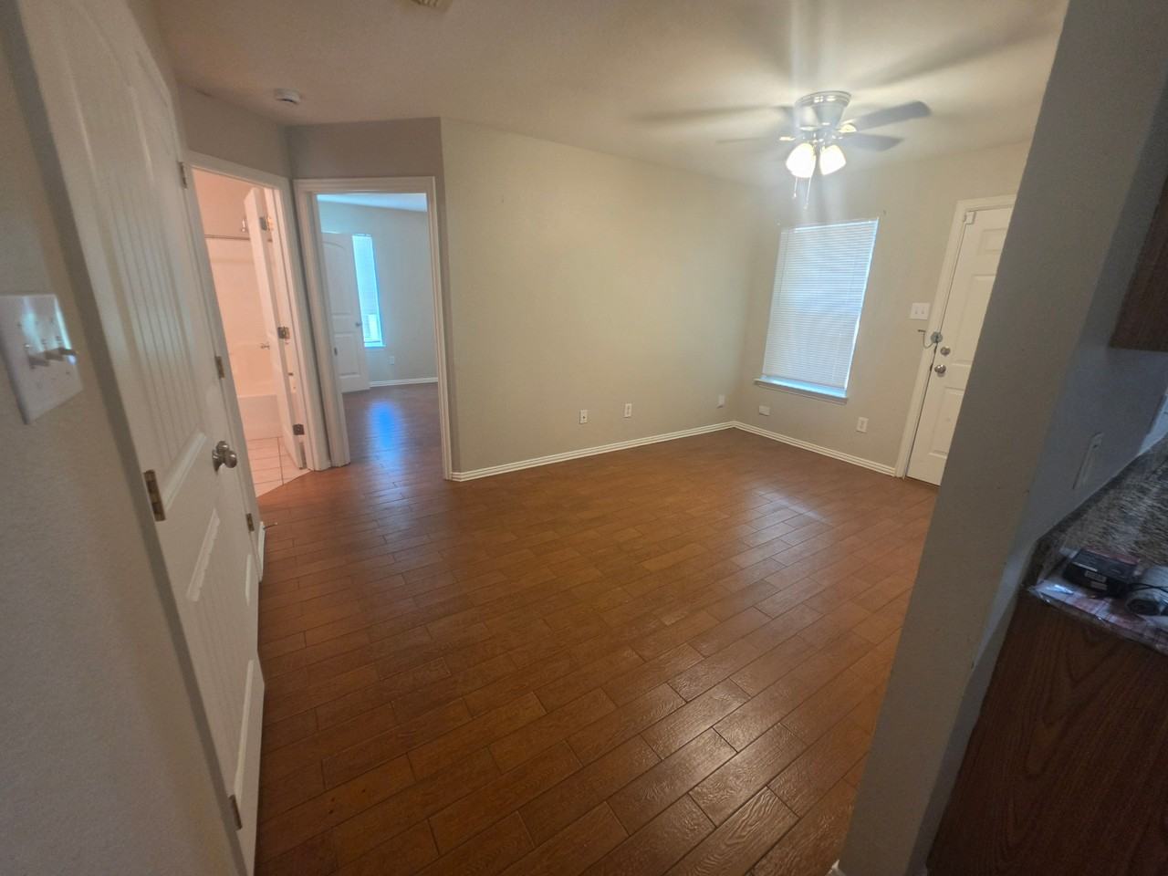 8107 Arbor Ave - Photo 5 of 18