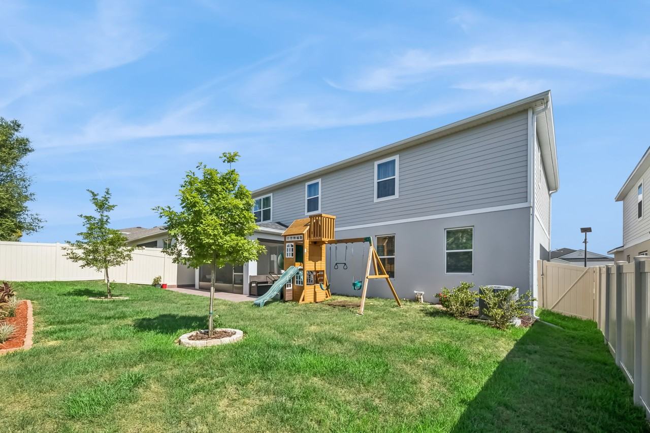 3524 Banana Shrub Blvd #1 - Photo 6 of 50