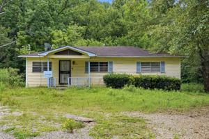 featured image of 615 Macon St #1