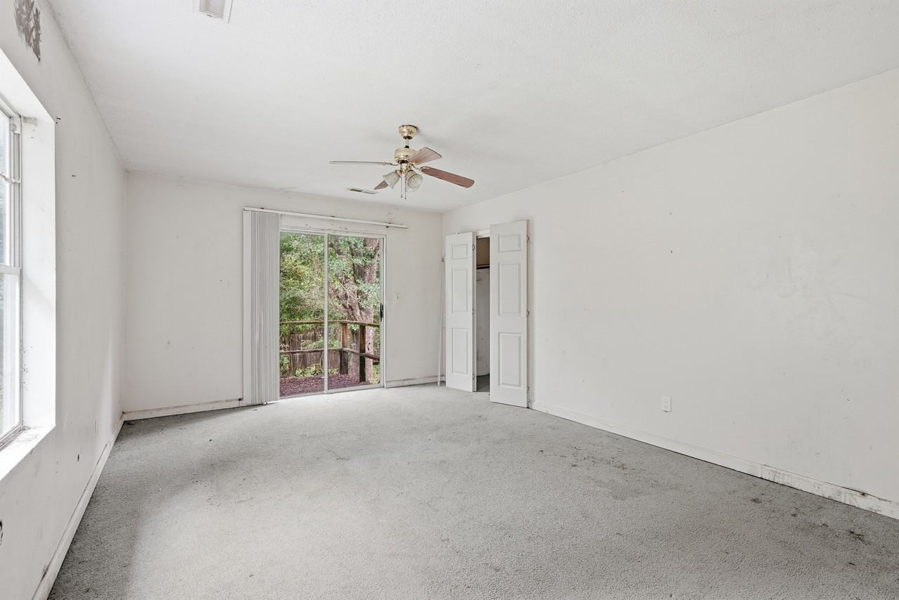 615 Macon St #1 - Photo 5 of 30