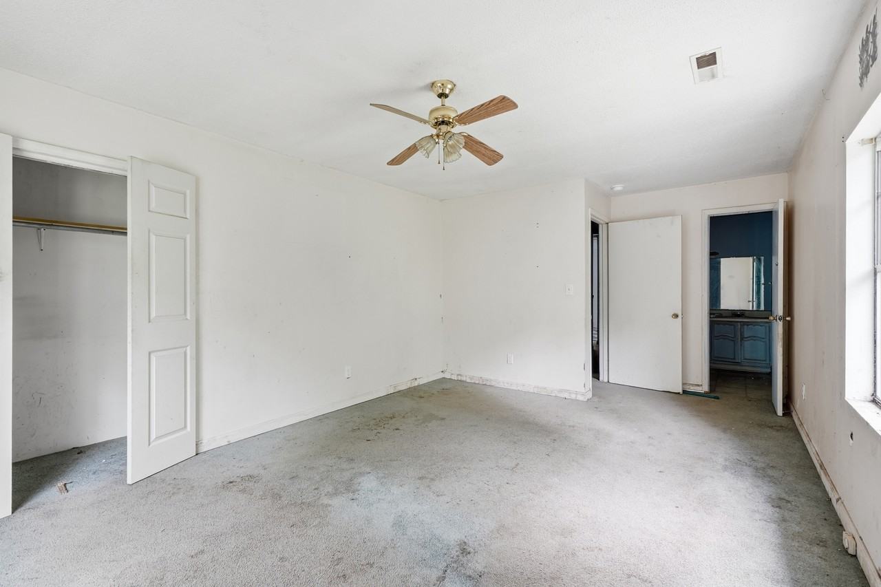 615 Macon St #1 - Photo 7 of 30