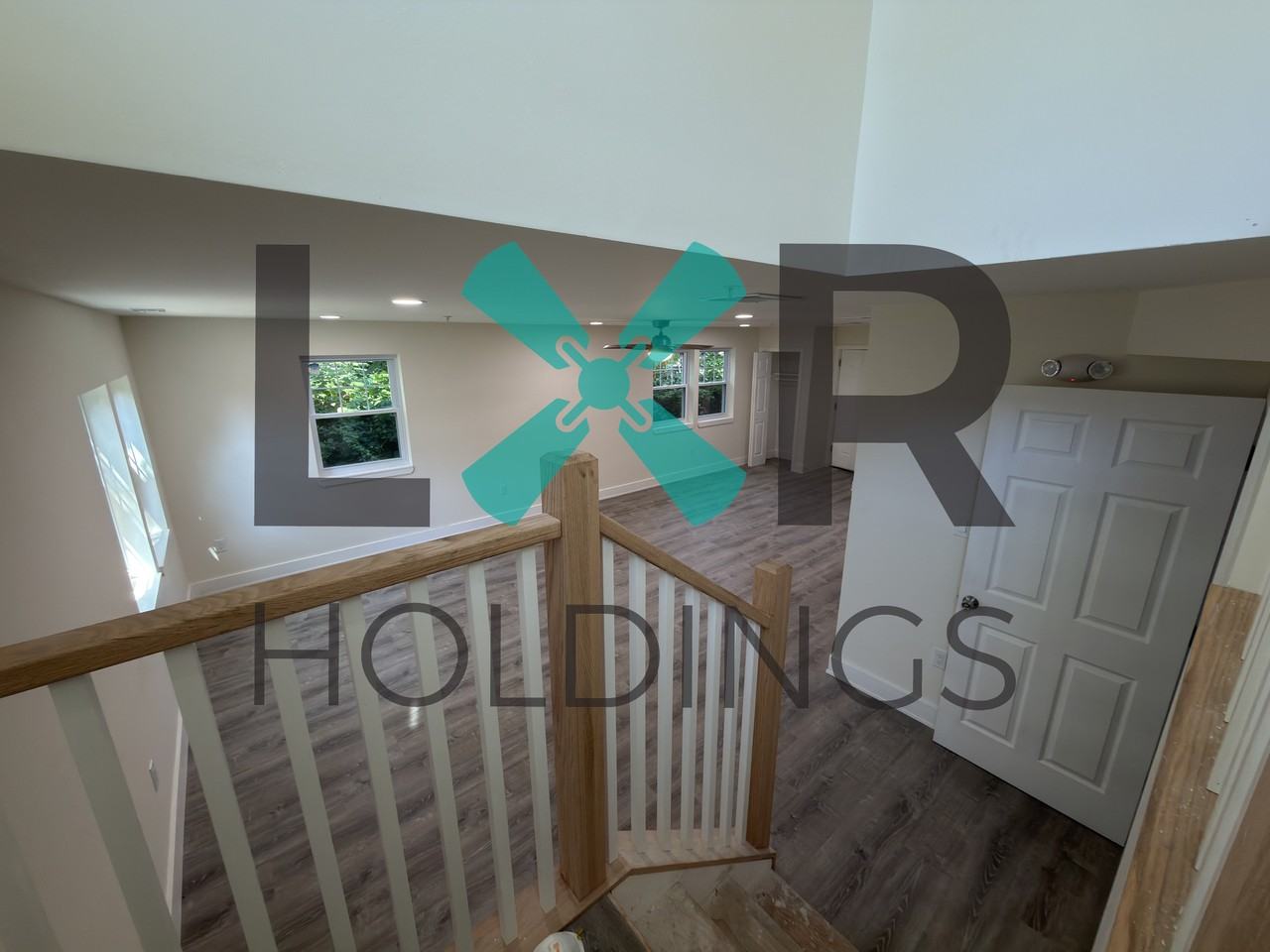 317 E Broad St #2 - Photo 6 of 17