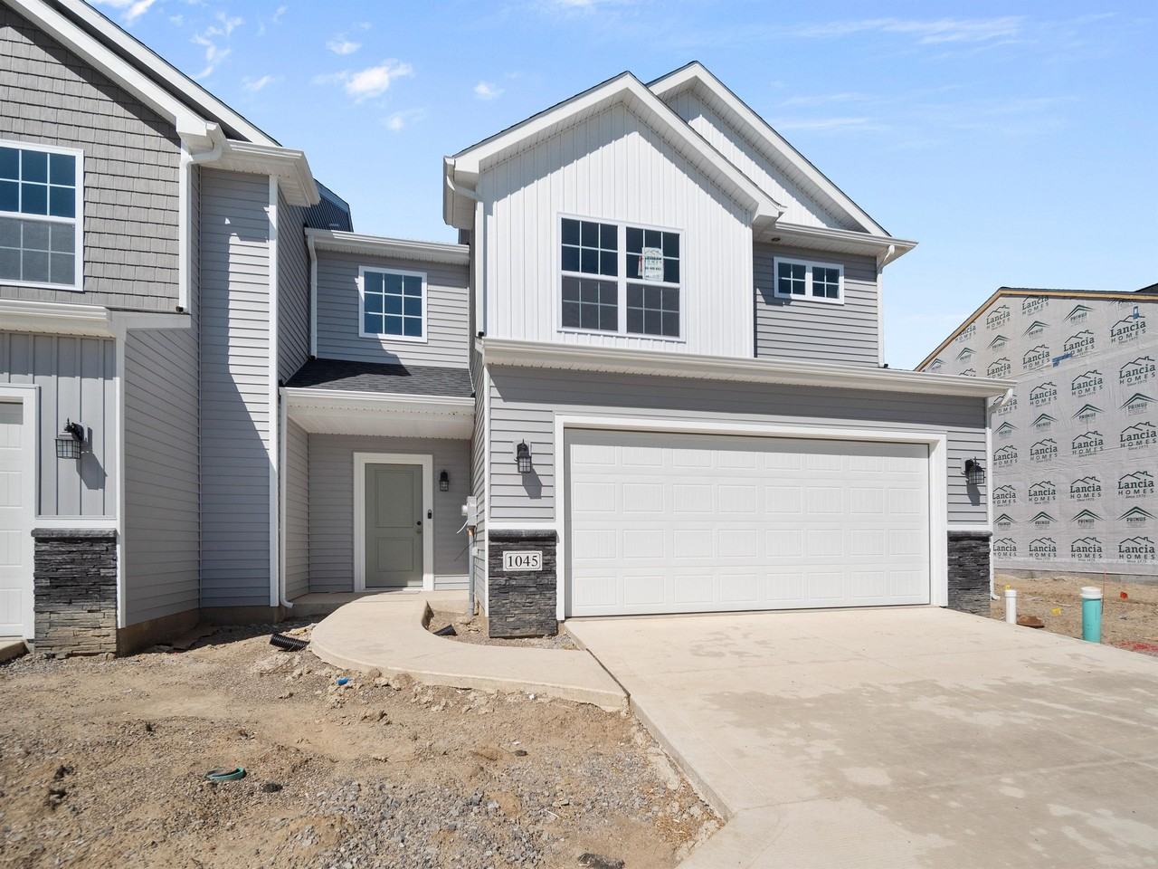 1045 N West Hamilton Rd #1 - Photo 6 of 6