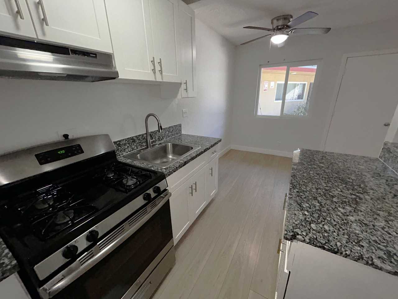 128 S Commonwealth Ave #109 - Photo 7 of 15