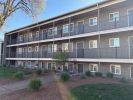 featured image of 2540 Broadway St Ne