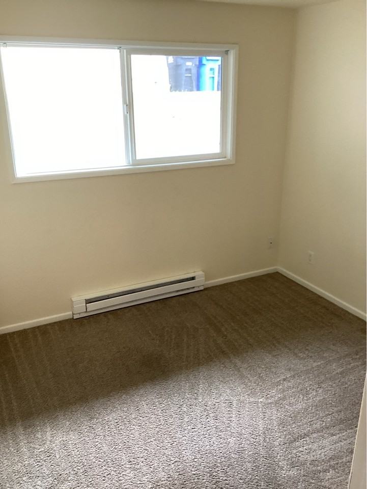 1380 Se 18th St #1 - Photo 7 of 16