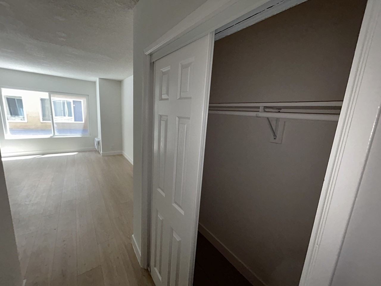535 S Catalina St #110 - Photo 2 of 9
