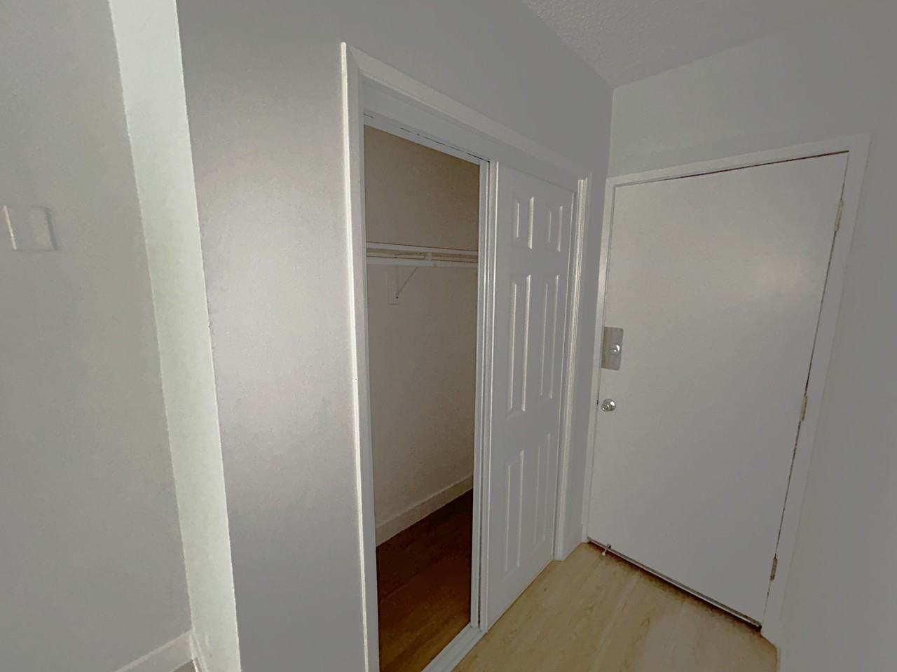 535 S Catalina St #110 - Photo 3 of 9
