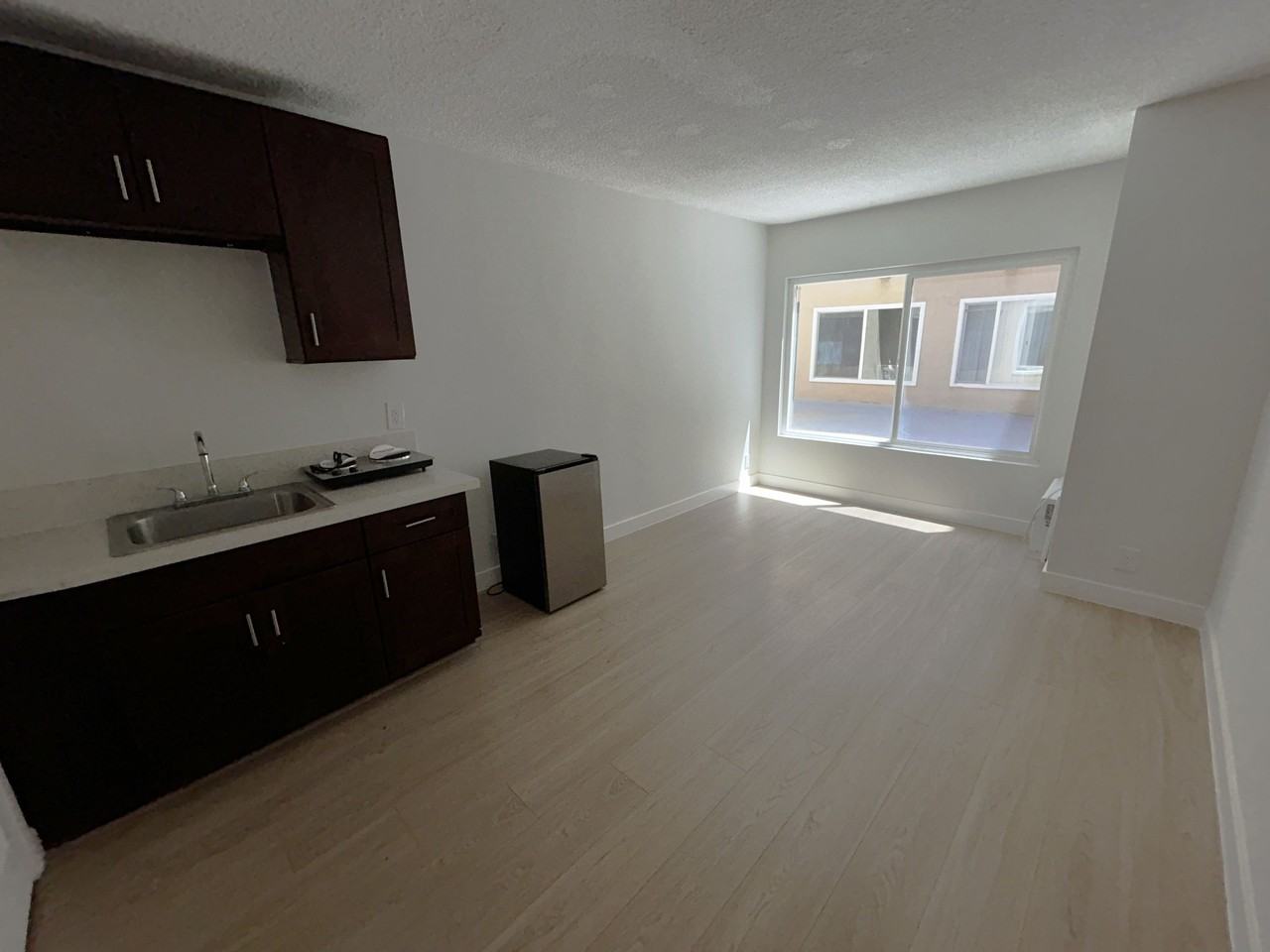 535 S Catalina St #110 - Photo 5 of 9