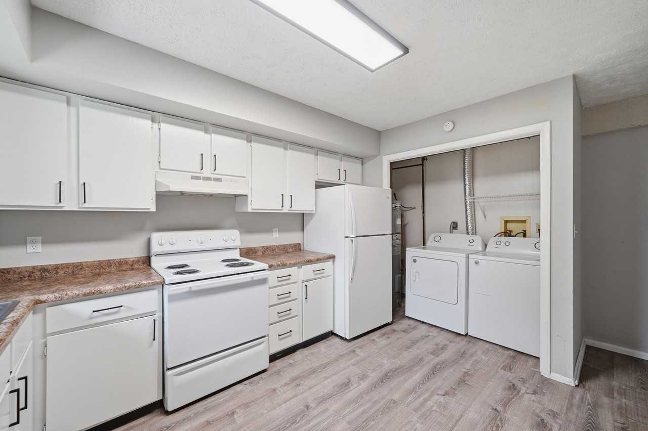 1417 N 20th St #1417 - Photo 3 of 10