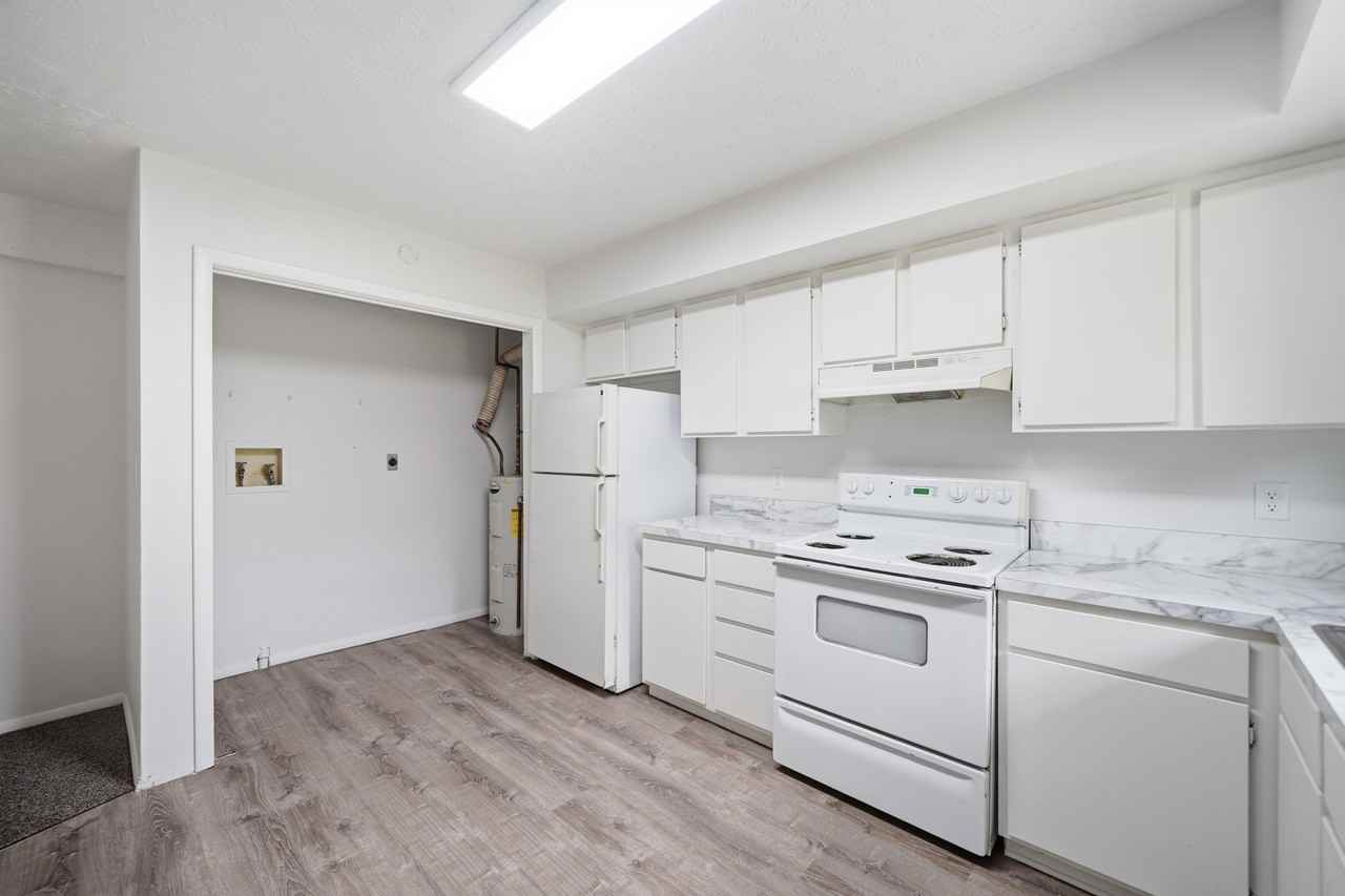 1417 N 20th St #1419 - Photo 3 of 9