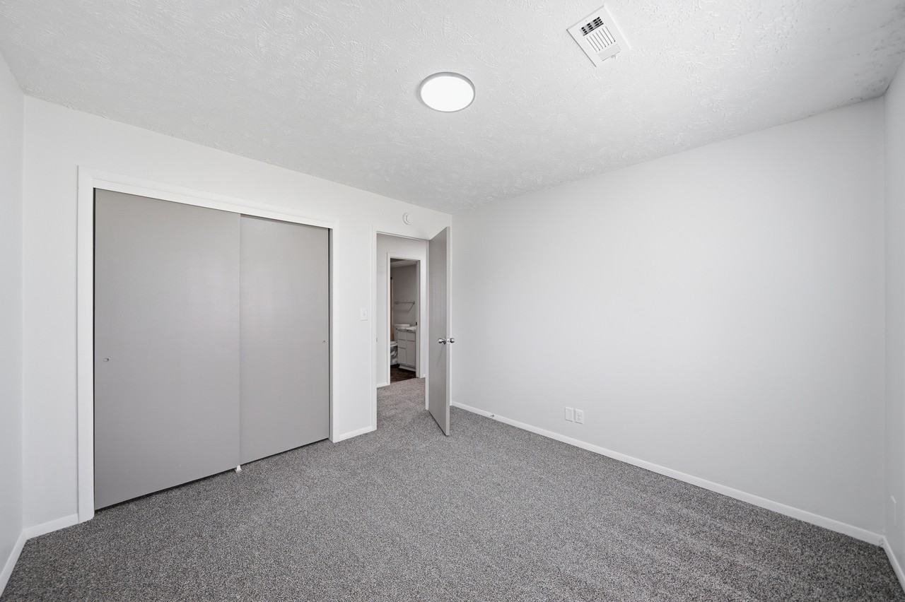 1417 N 20th St #1419 - Photo 4 of 9