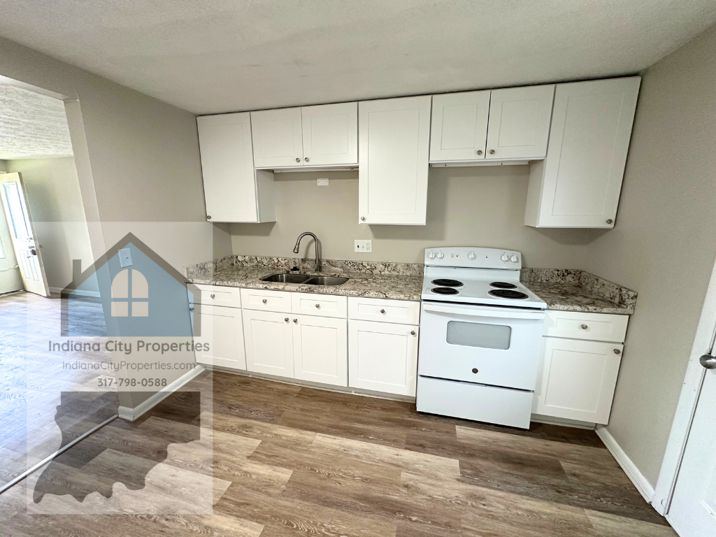 569 South Home AvenueUnit 2 #569-2 - Photo 6 of 11