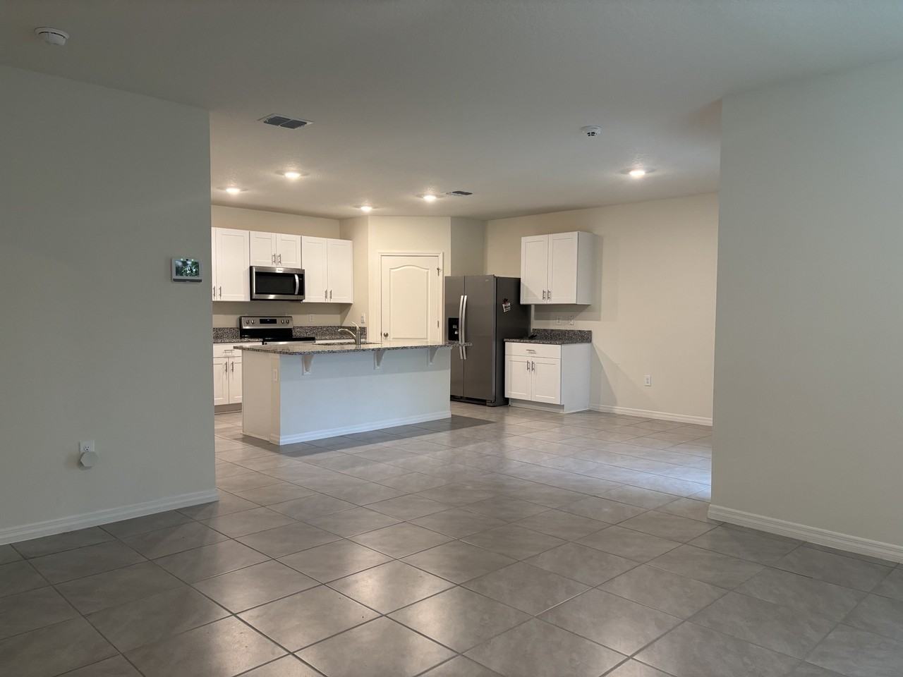526 Anne St #1 - Photo 5 of 22