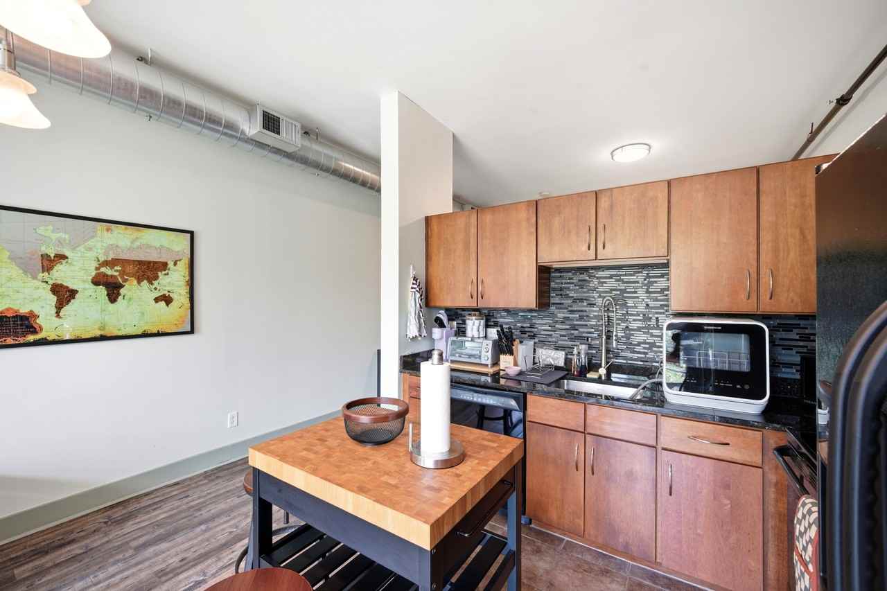 1611 Central Ave #400 - Photo 7 of 21