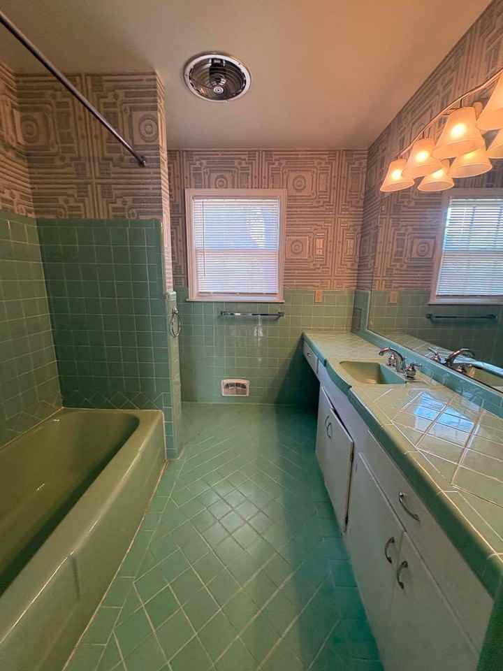 Pitzer Properties - Photo 2 of 50