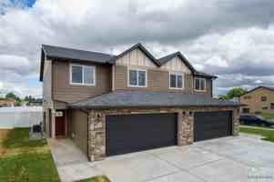 featured image of 1610 Kanga Way #0