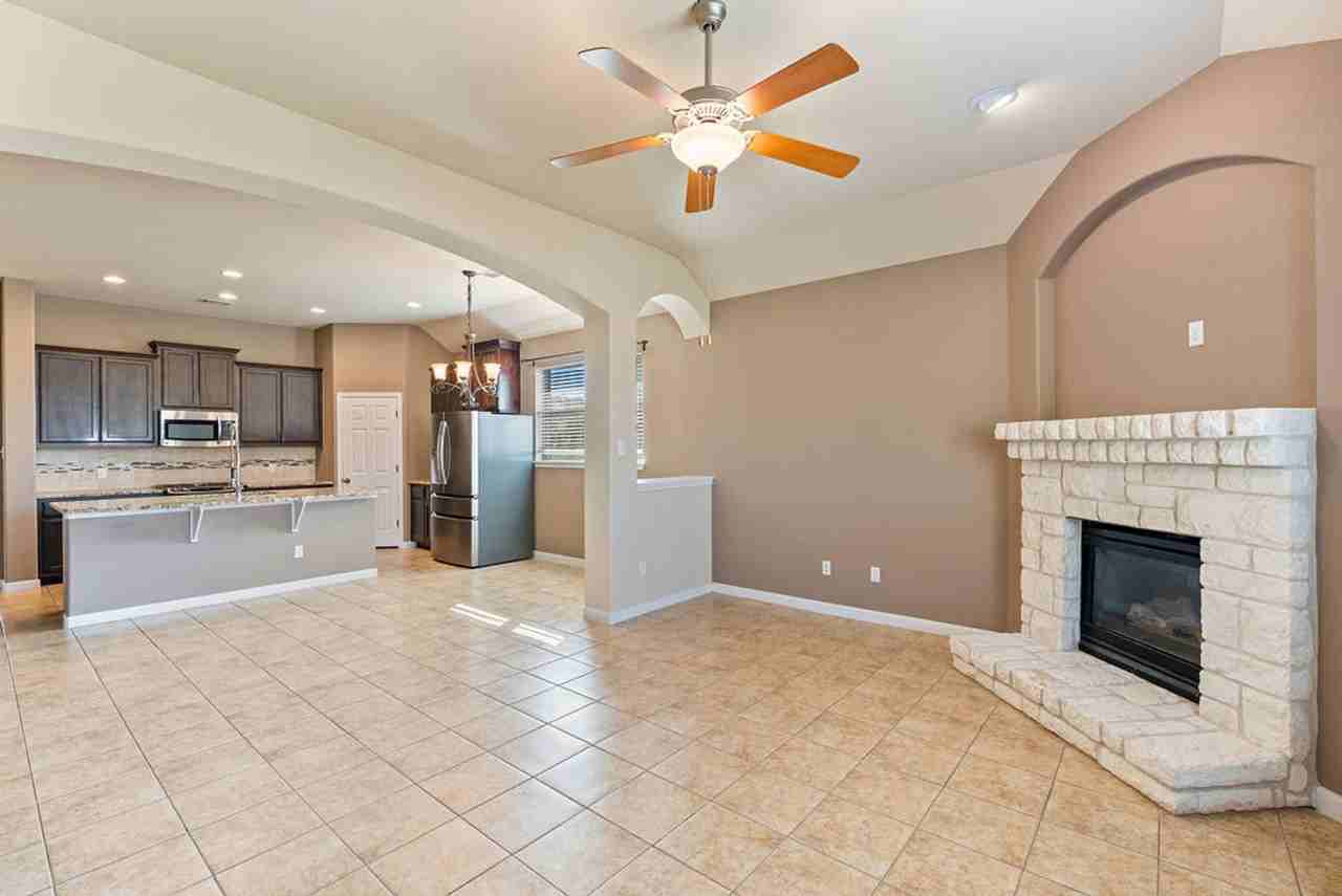 108 Buoy Ln - Photo 3 of 25