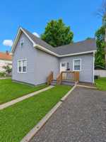 featured image of 404 S 23rd St