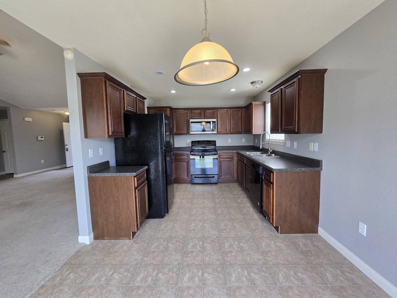 138 Kale Ct #1 - Photo 3 of 10