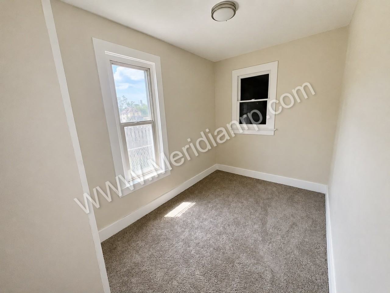1323 Grant Ave #1 - Photo 6 of 13
