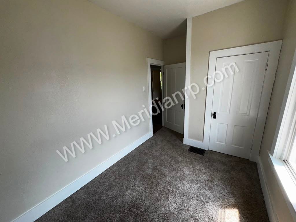 1323 Grant Ave #1 - Photo 7 of 13