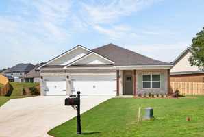 featured image of 309 Nicklaus Ct #1