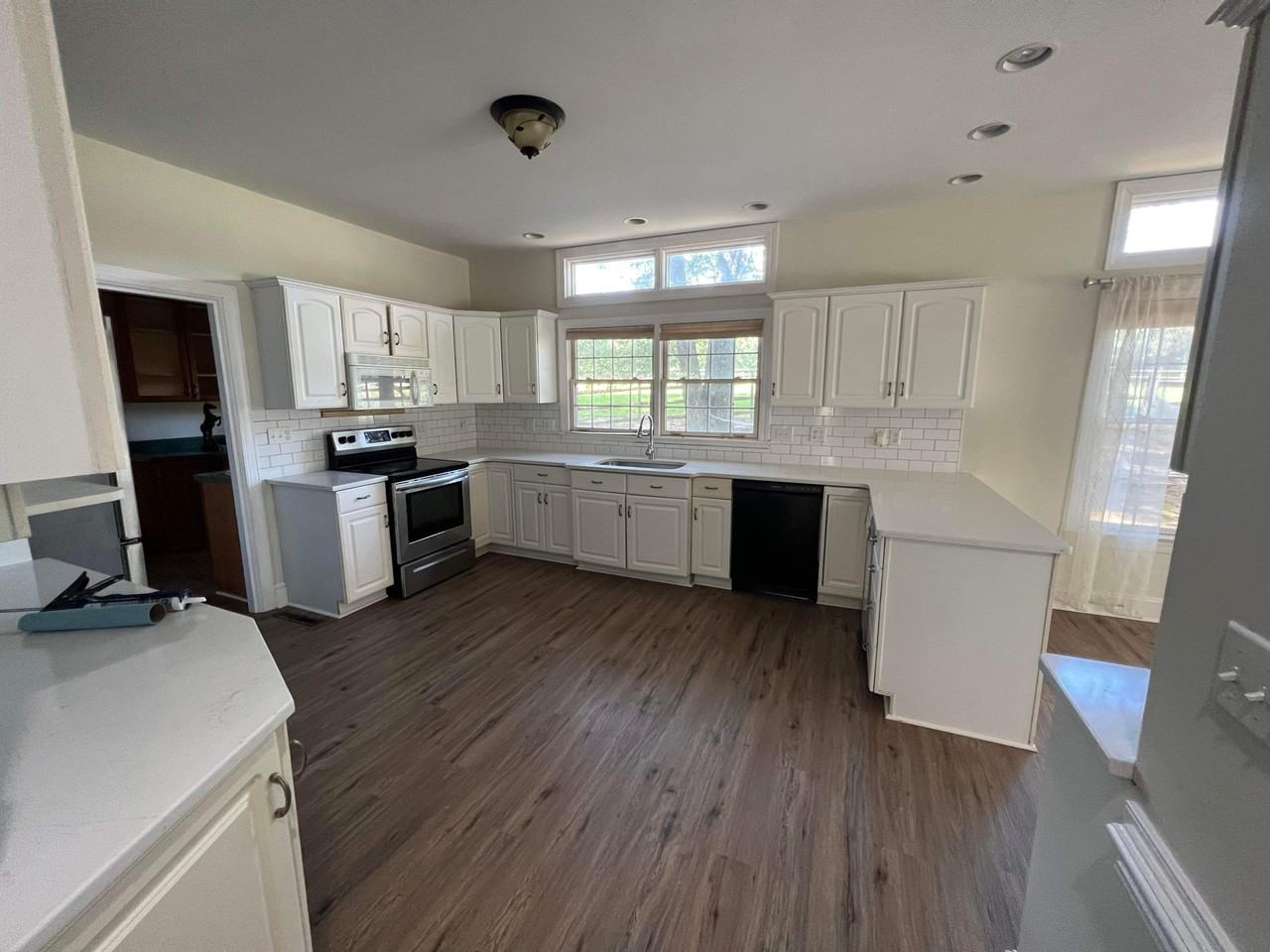 1021 Woodland Forest Dr #1 - Photo 4 of 15