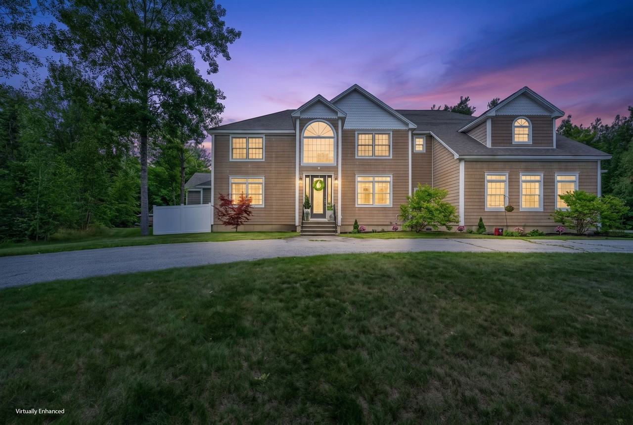 79 Skyline Rd #1 - Photo 4 of 35