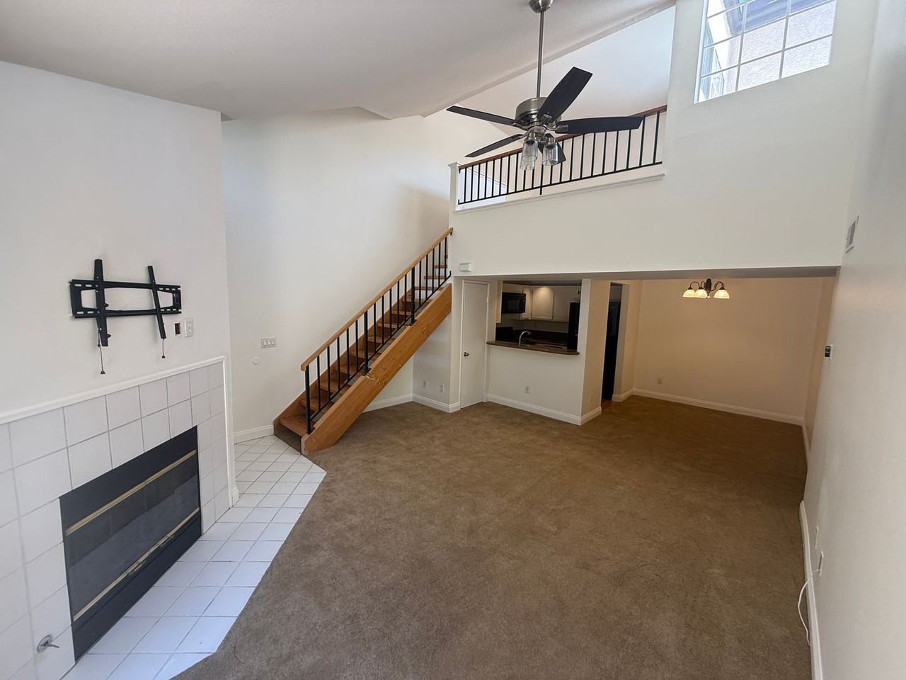 24105 Del Monte Dr #448 - Photo 5 of 19