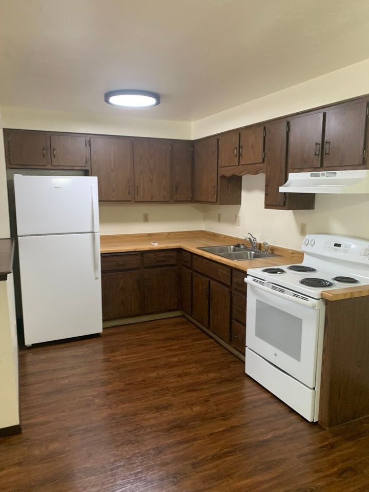 Triangle Hill Apts - Photo 4 of 18